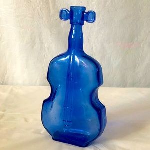 Violin cobalt blue bottle Wheaton Co., USA #4 8.5” tall excellent condition